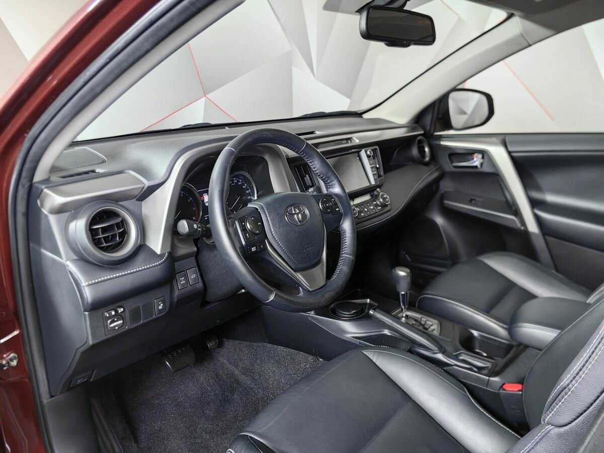 Toyota RAV4, 2018 Фото №14