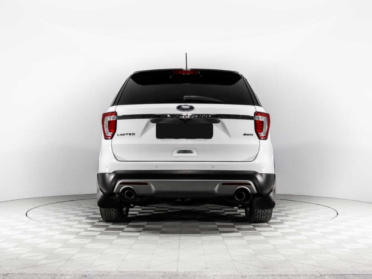 Ford Explorer, 2017 Фото №6