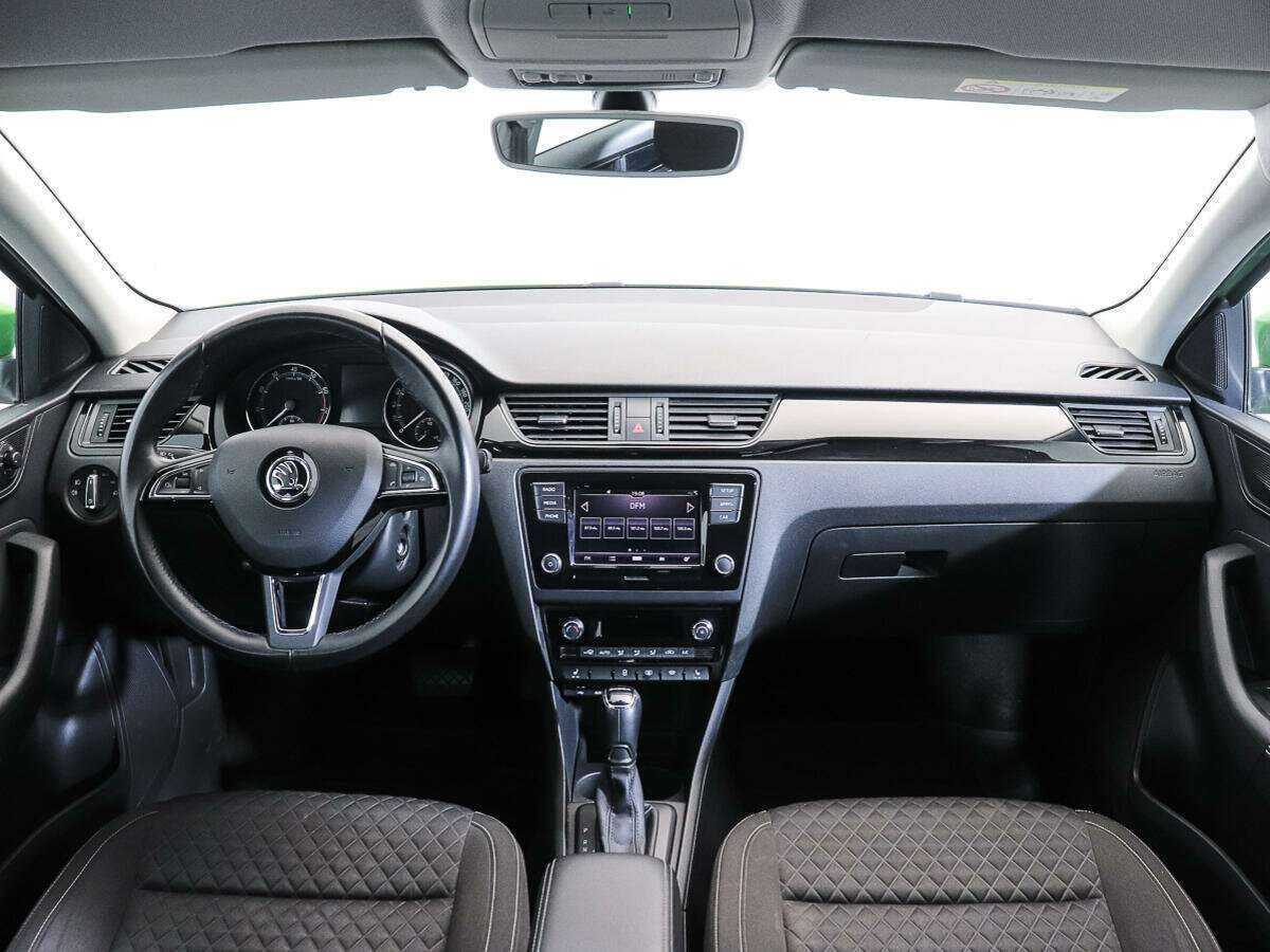 Skoda Rapid, 2017 Фото №11