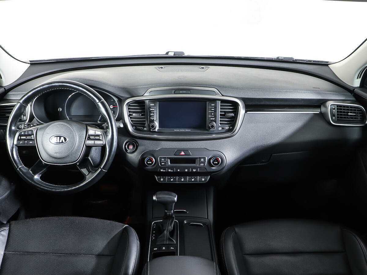 Kia Sorento, 2019 Фото №12