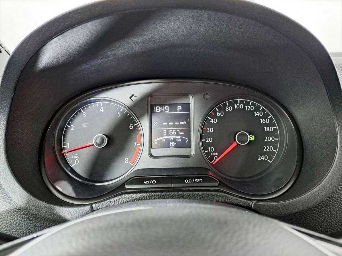 Volkswagen Polo, 2016 Фото №11