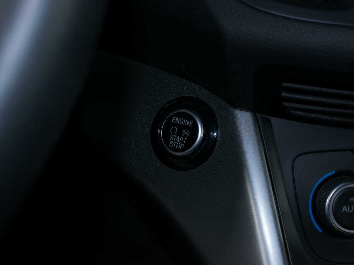 Ford Kuga, 2018 Фото №14