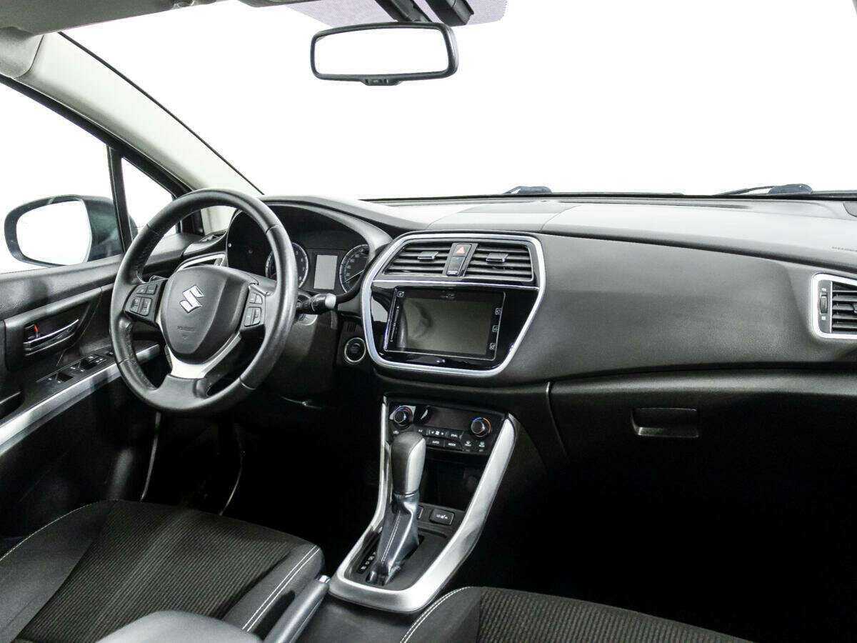 Suzuki SX4, 2018 Фото №9