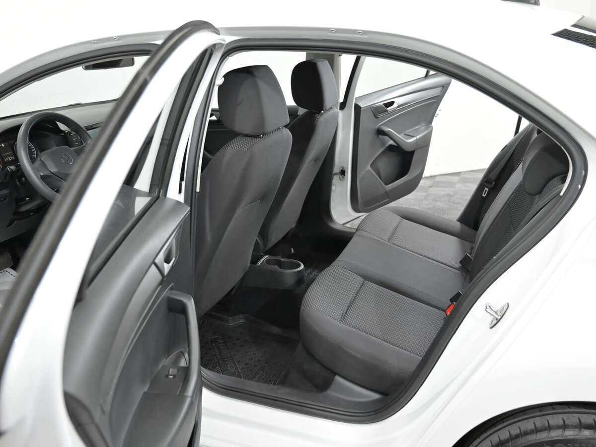 Volkswagen Polo, 2020 Фото №6