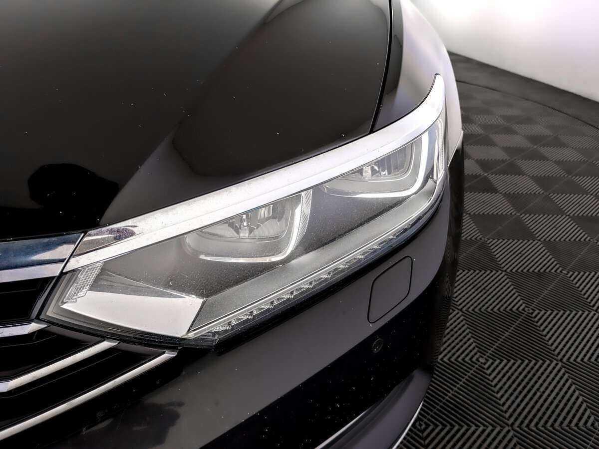 Volkswagen Passat, 2017 Фото №17