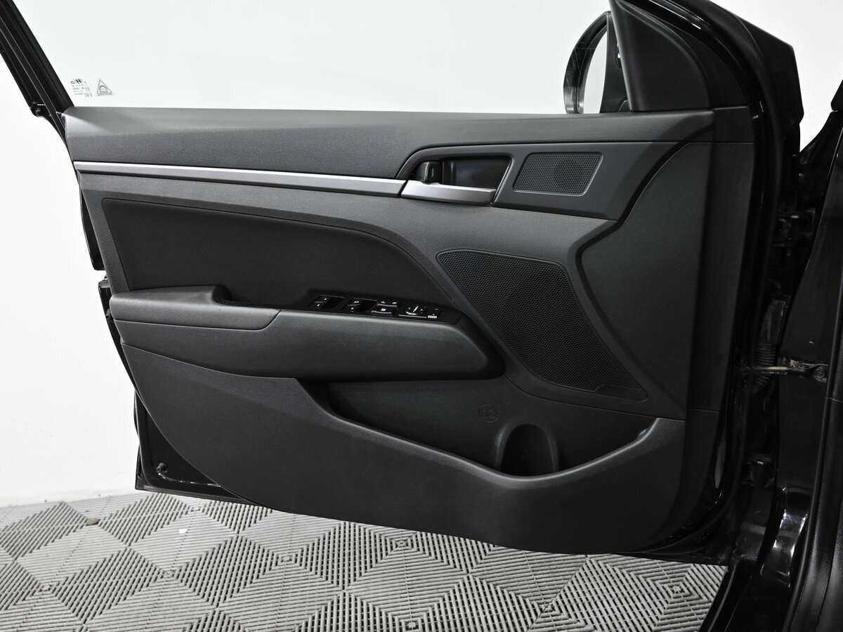 Hyundai Elantra, 2017 Фото №8