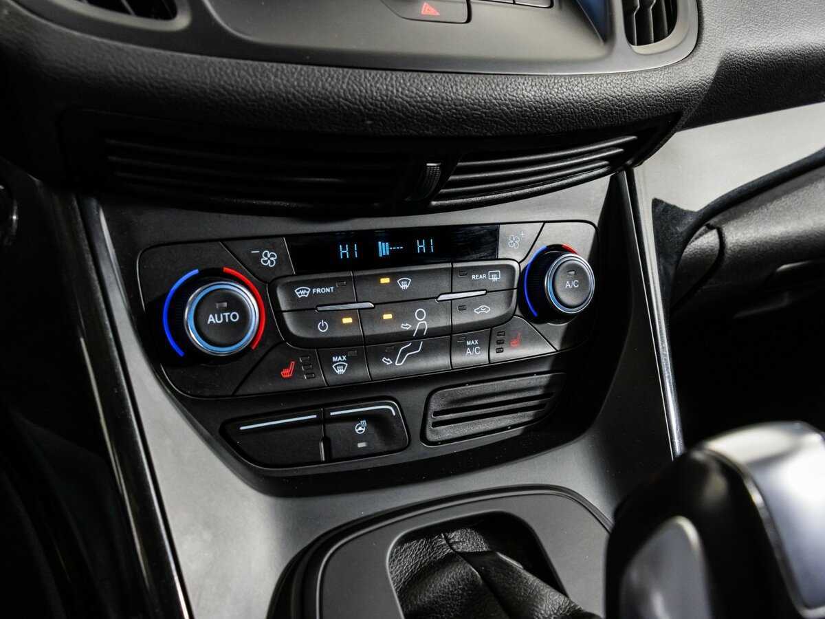 Ford Kuga, 2017 Фото №12