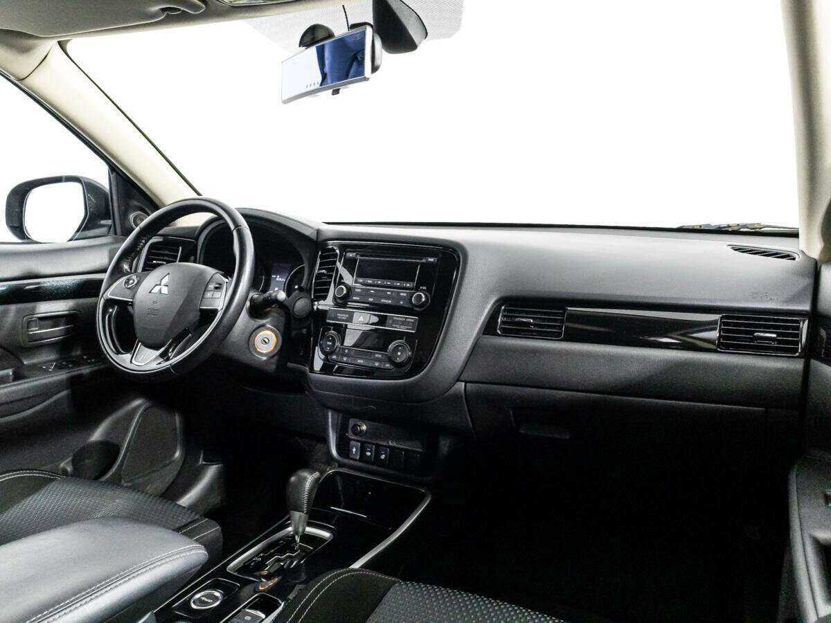 Mitsubishi Outlander, 2019 Фото №9