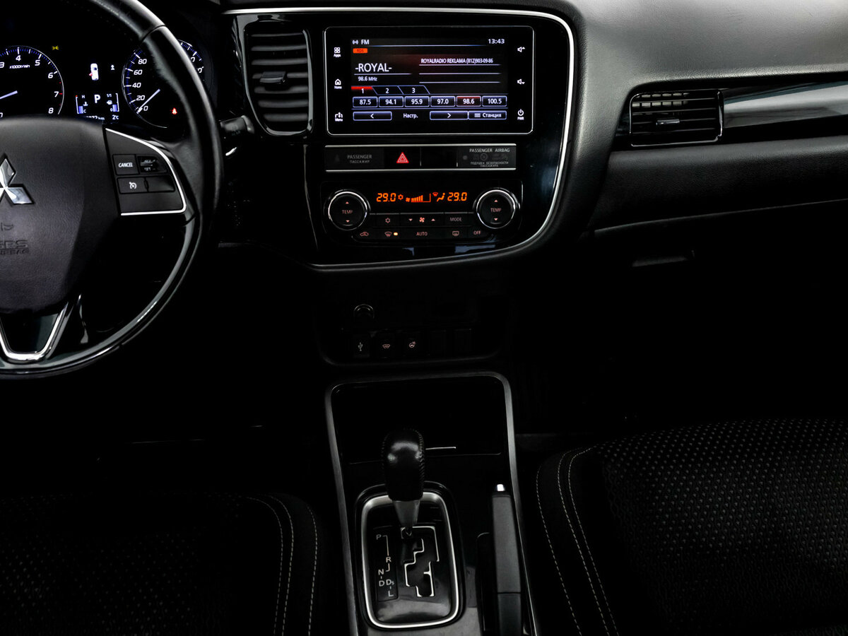 Mitsubishi Outlander III Рестайлинг 3, 2019 Фото №11