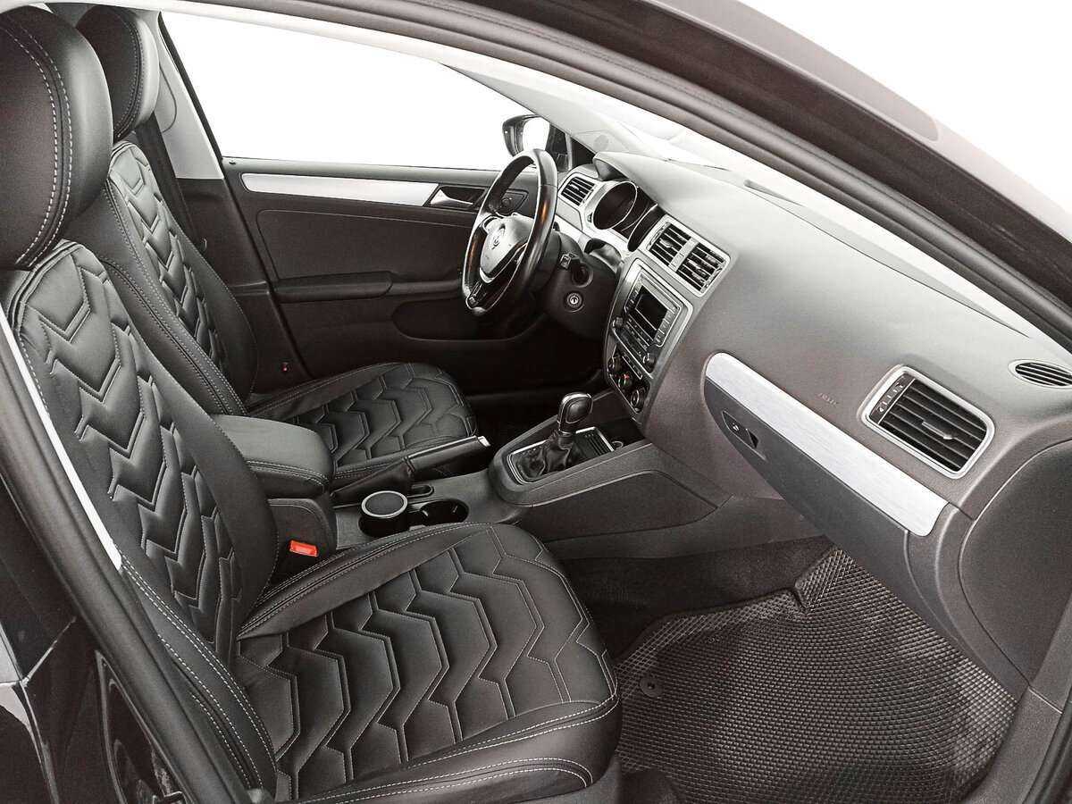 Volkswagen Jetta, 2018 Фото №10