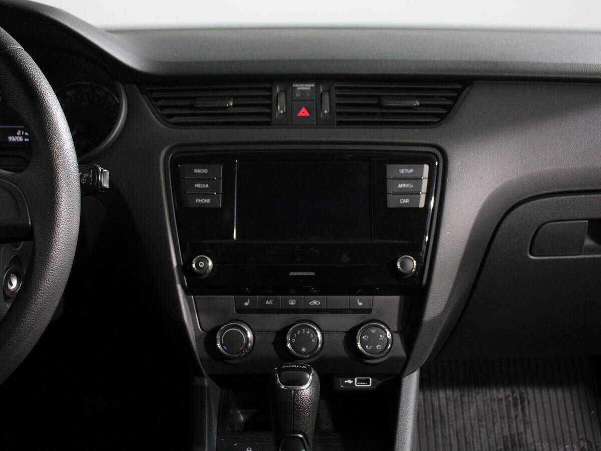 Skoda Octavia, 2018 Фото №12