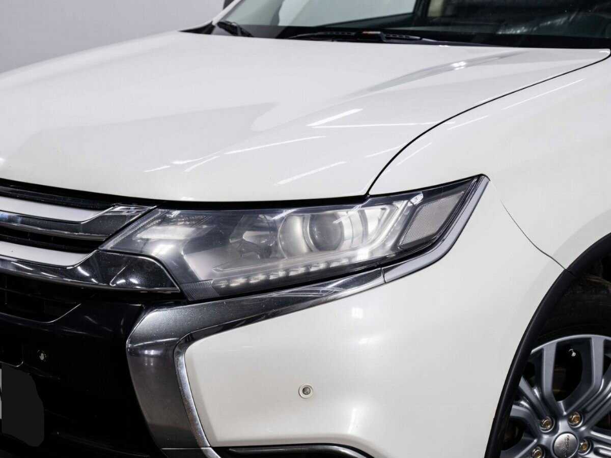 Mitsubishi Outlander, 2018 Фото №7