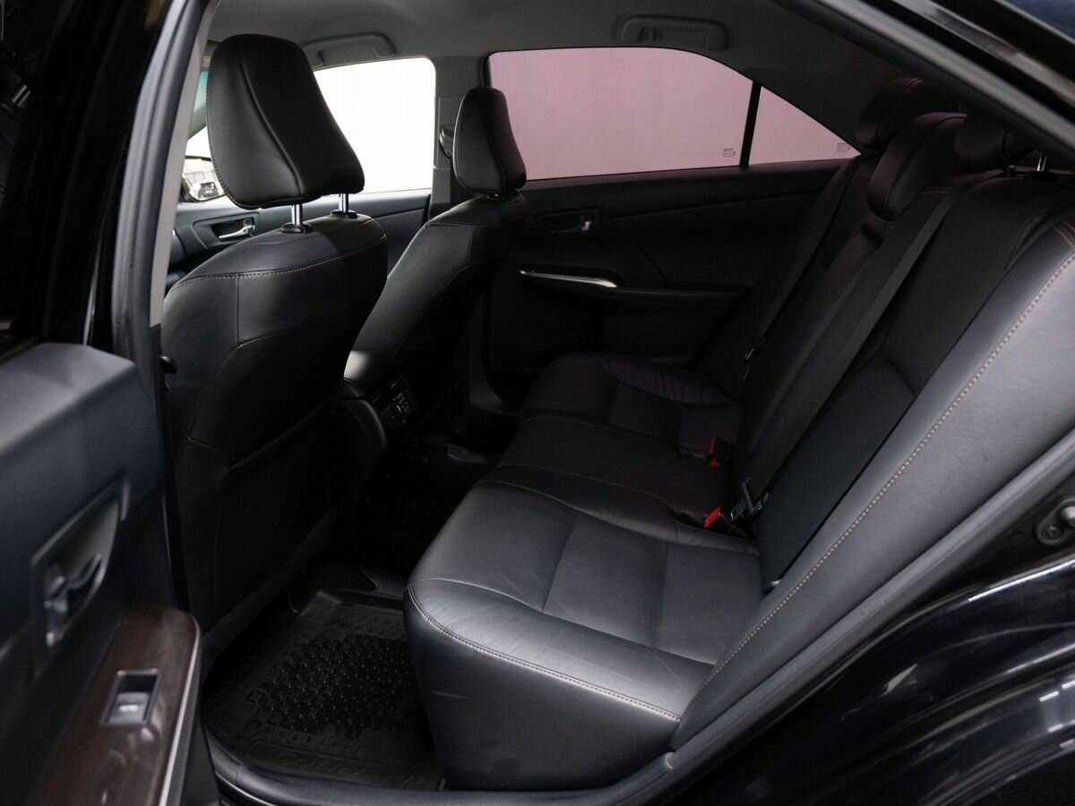 Toyota Camry, 2018 Фото №12