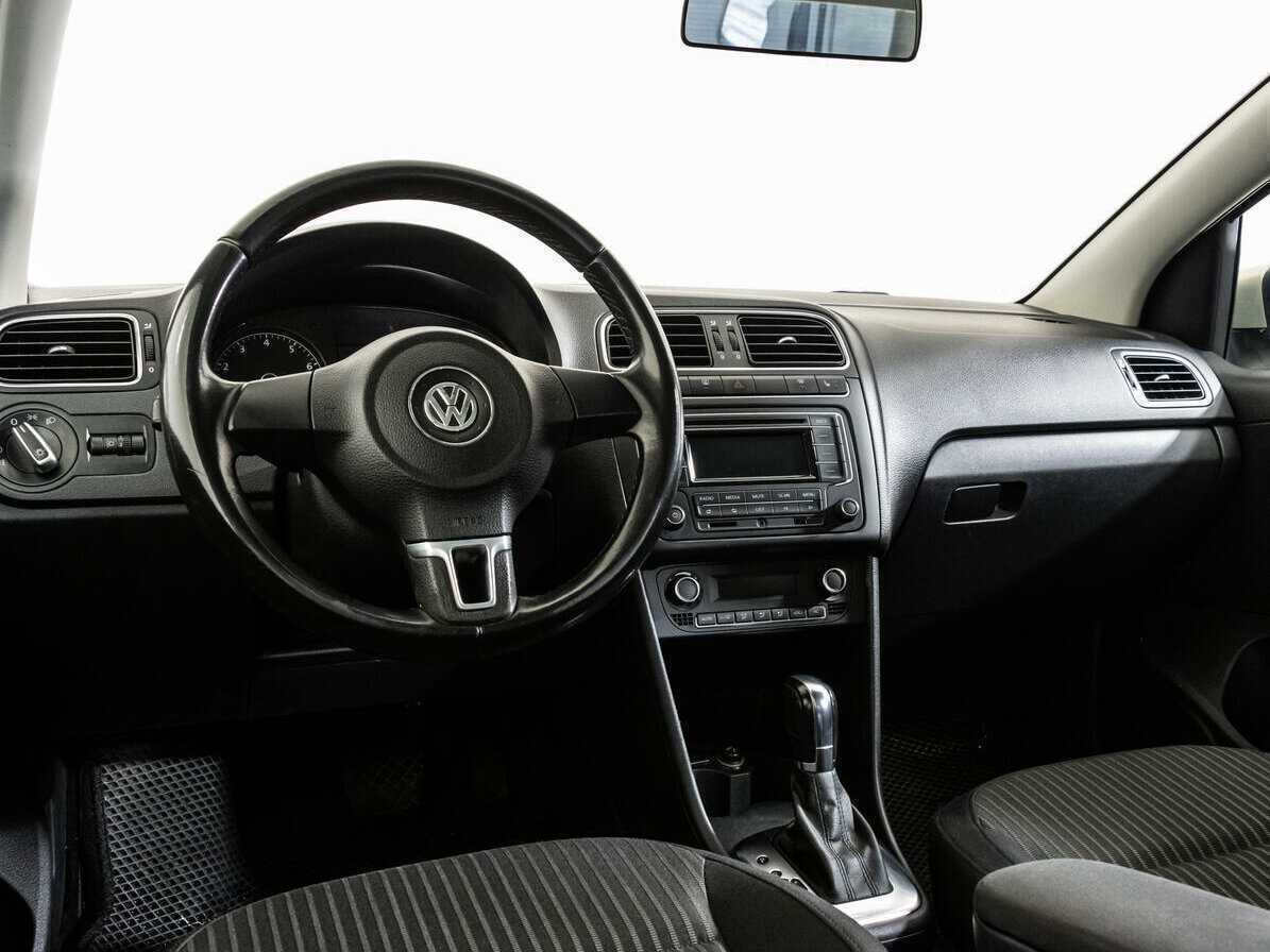 Volkswagen Polo, 2013 Фото №9
