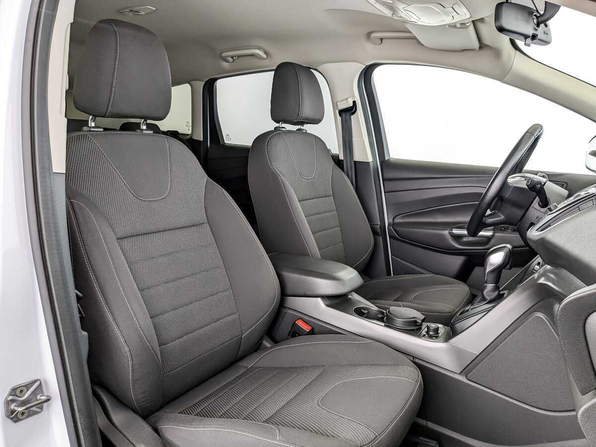 Ford Kuga, 2016 Фото №18