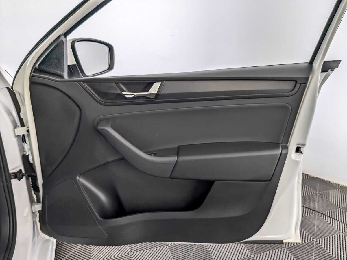 Skoda Rapid, 2019 Фото №24