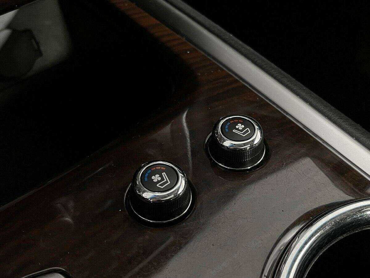 Nissan Pathfinder, 2015 Фото №11