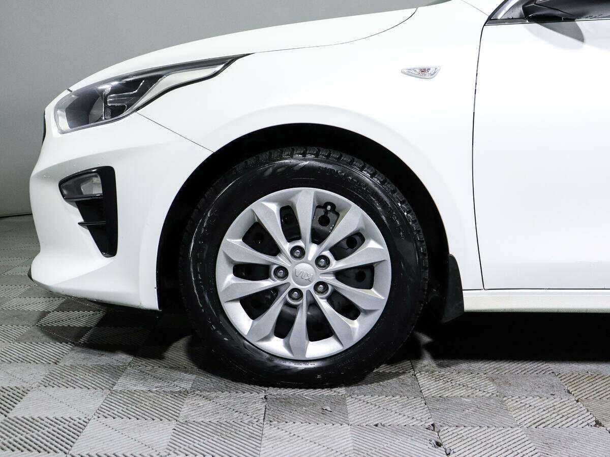 Kia Ceed, 2018 Фото №17