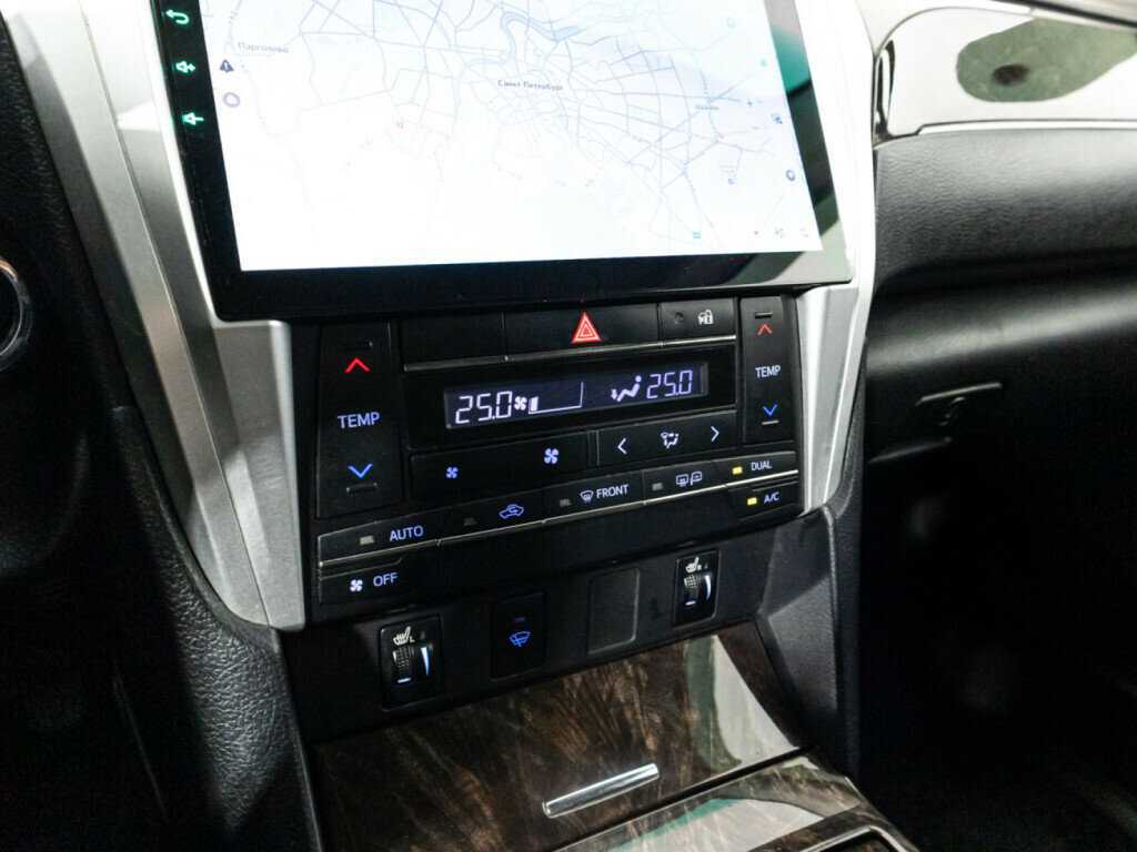 Toyota Camry, 2018 Фото №17