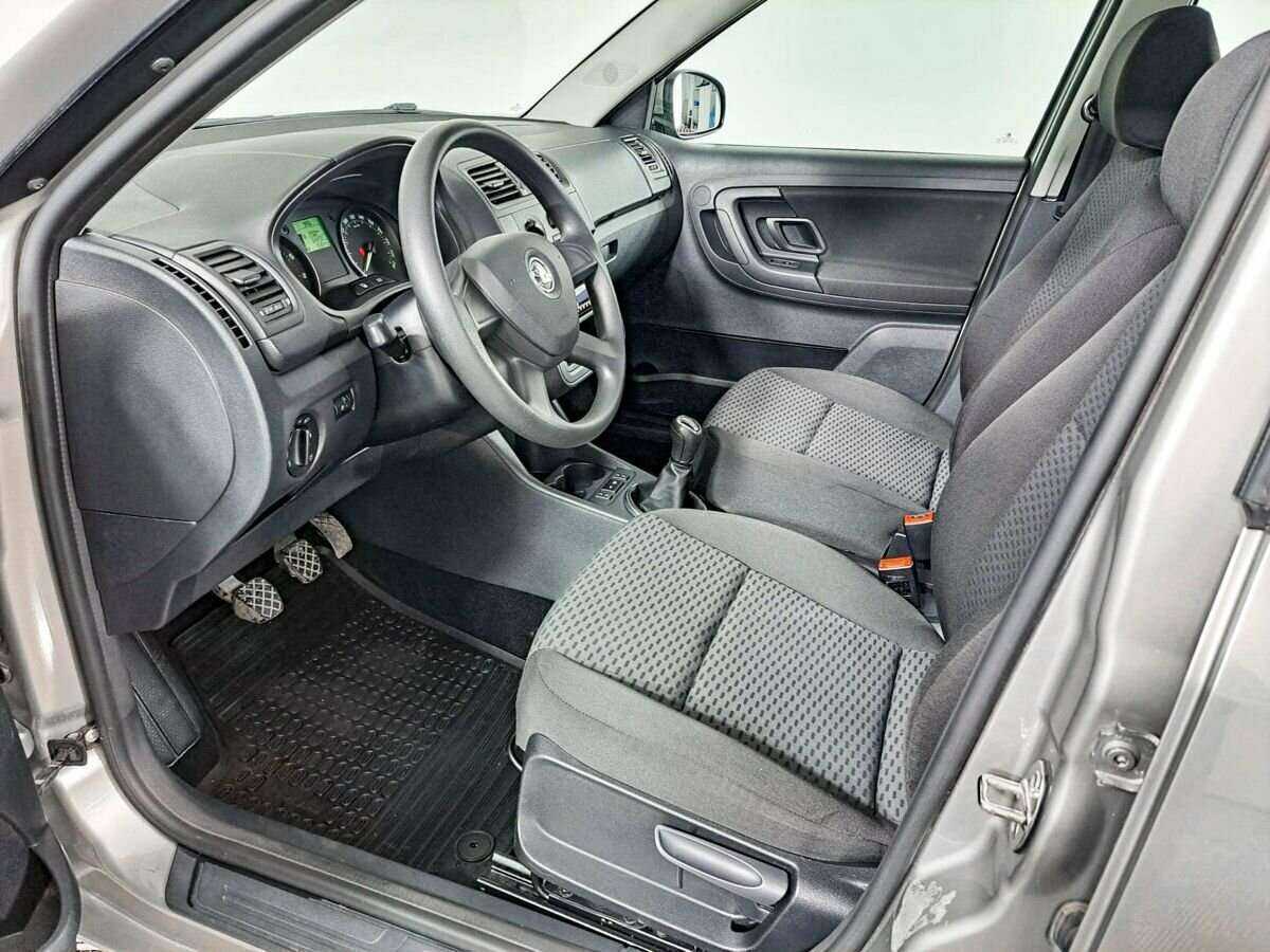 Skoda Fabia, 2013 Фото №14
