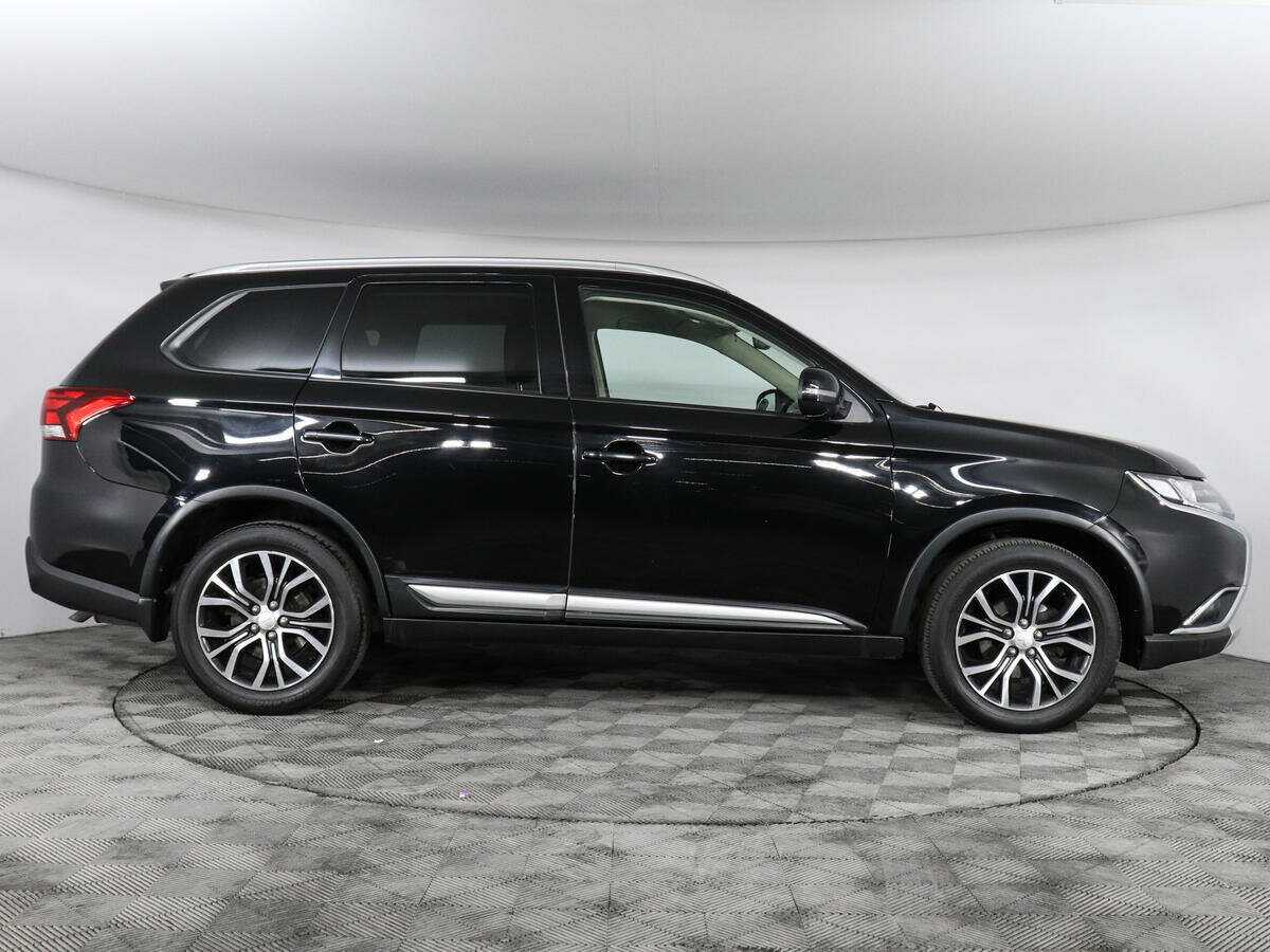 Mitsubishi Outlander, 2018 Фото №4