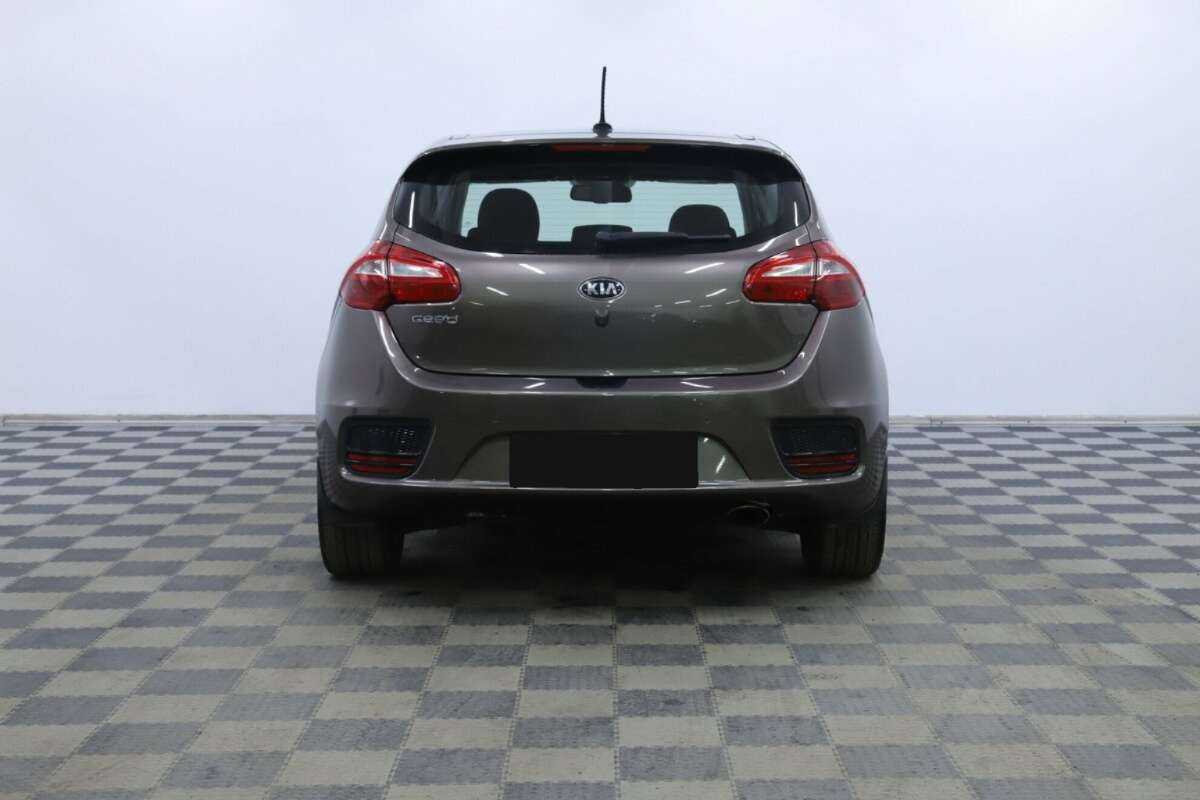 Kia Ceed, 2015 Фото №6