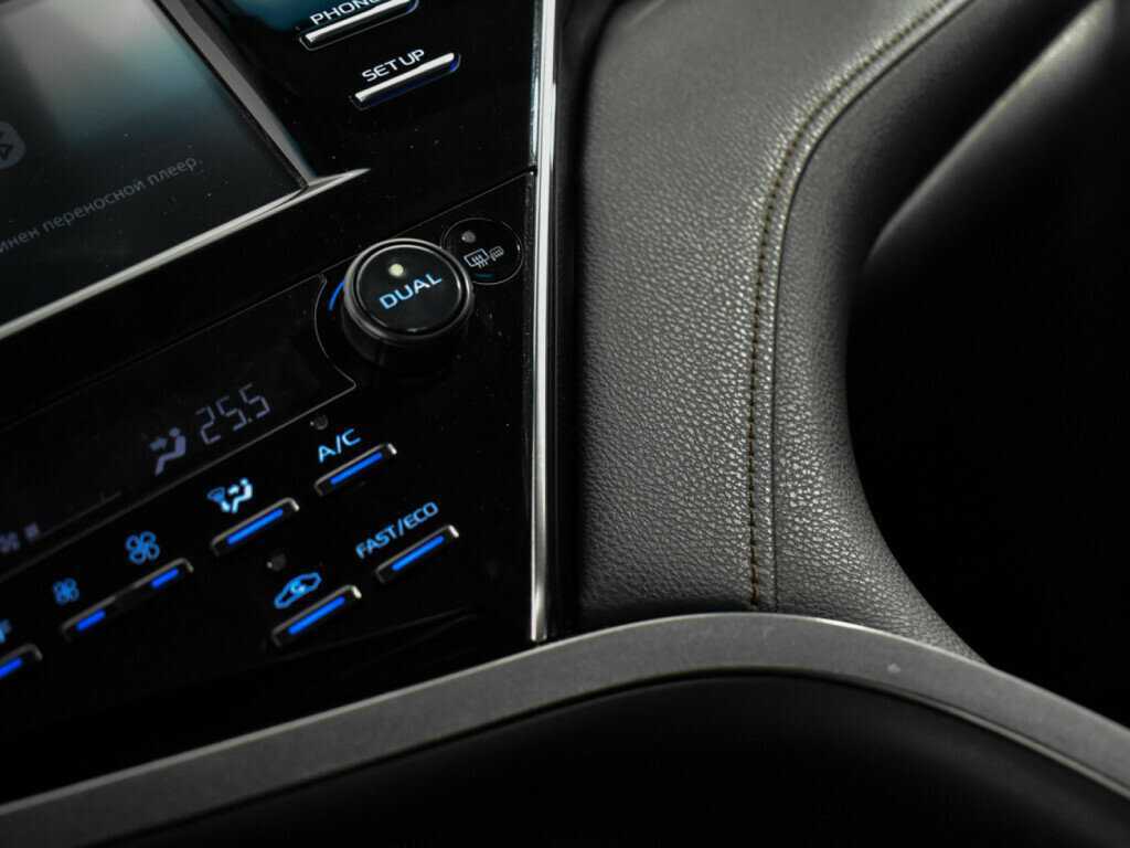 Toyota Camry, 2018 Фото №15