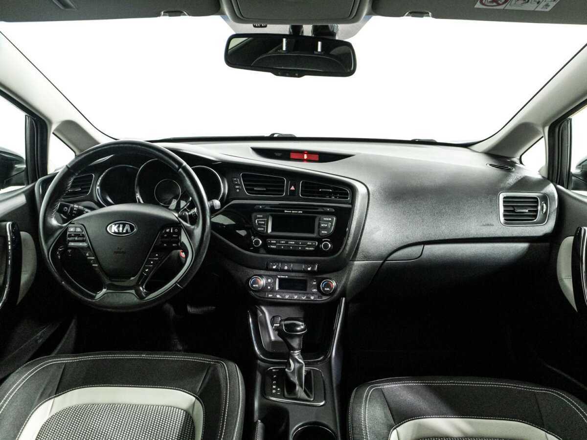 Kia Ceed, 2015 Фото №13