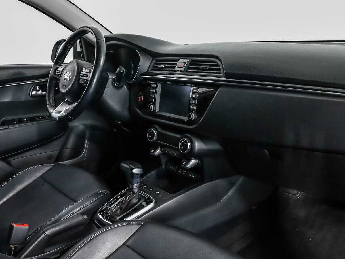 Kia Rio X-Line, 2019 Фото №12