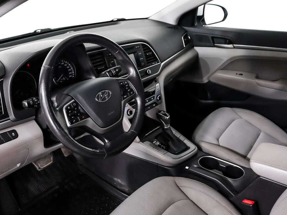 Hyundai Elantra, 2017 Фото №9