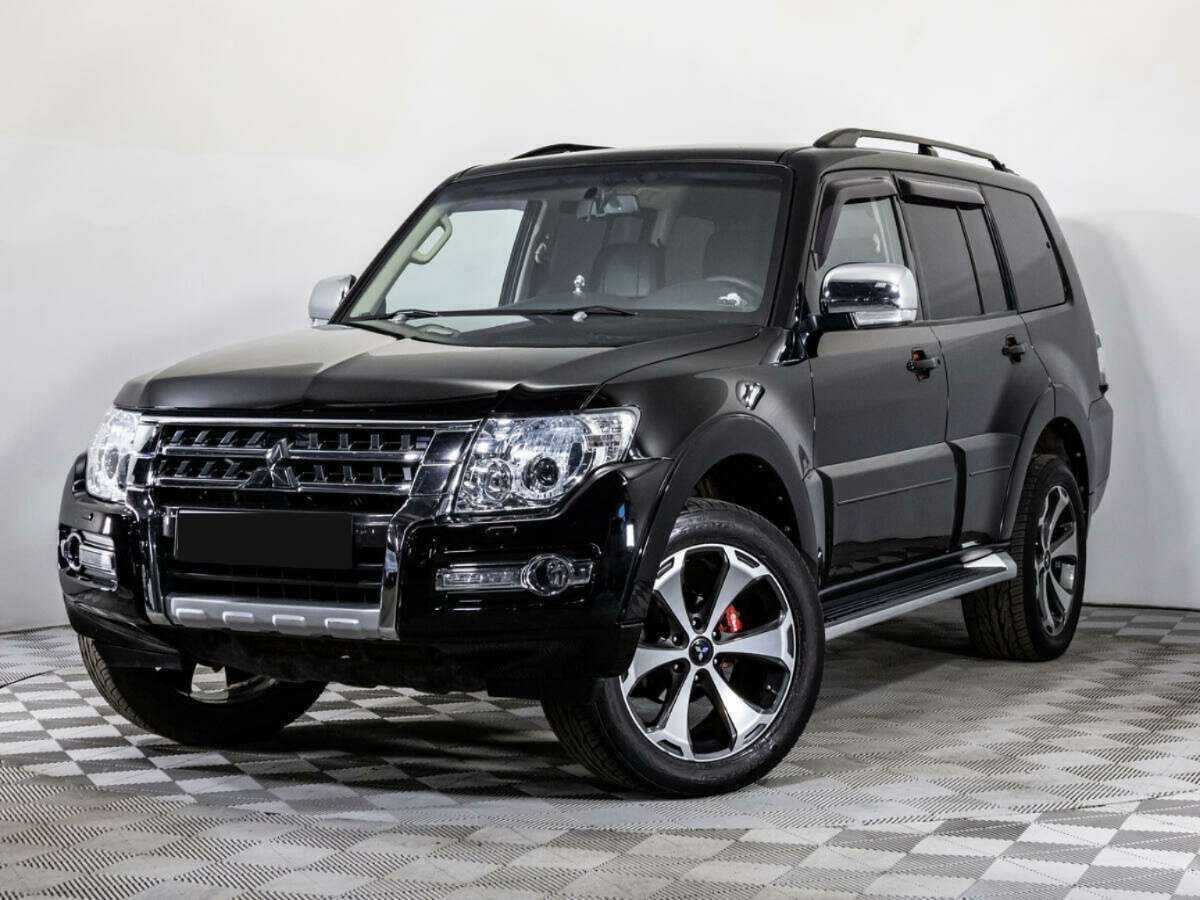 Mitsubishi Pajero, 2015 Фото №1
