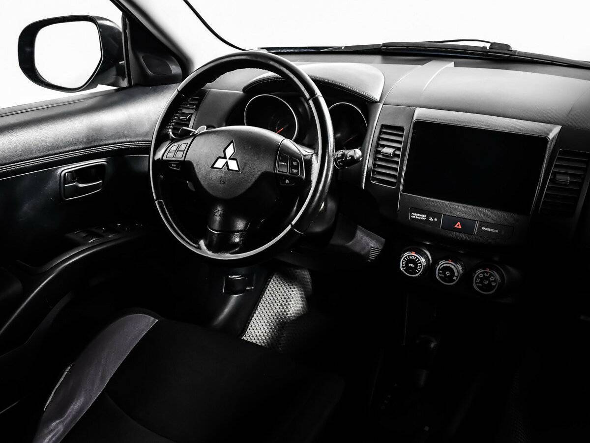 Mitsubishi Outlander, 2012 Фото №9