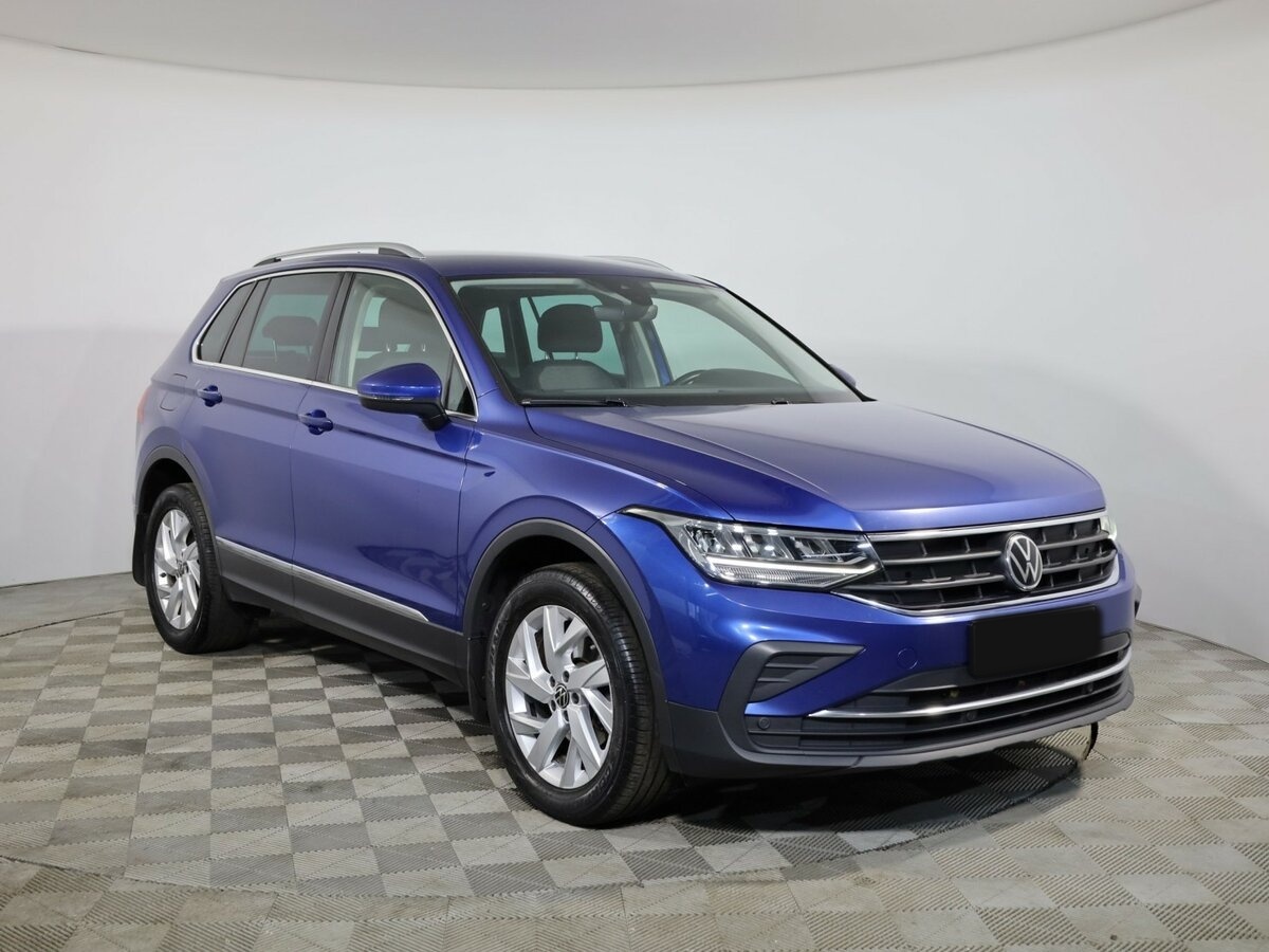 Volkswagen Tiguan II Рестайлинг, 2021 Фото №3