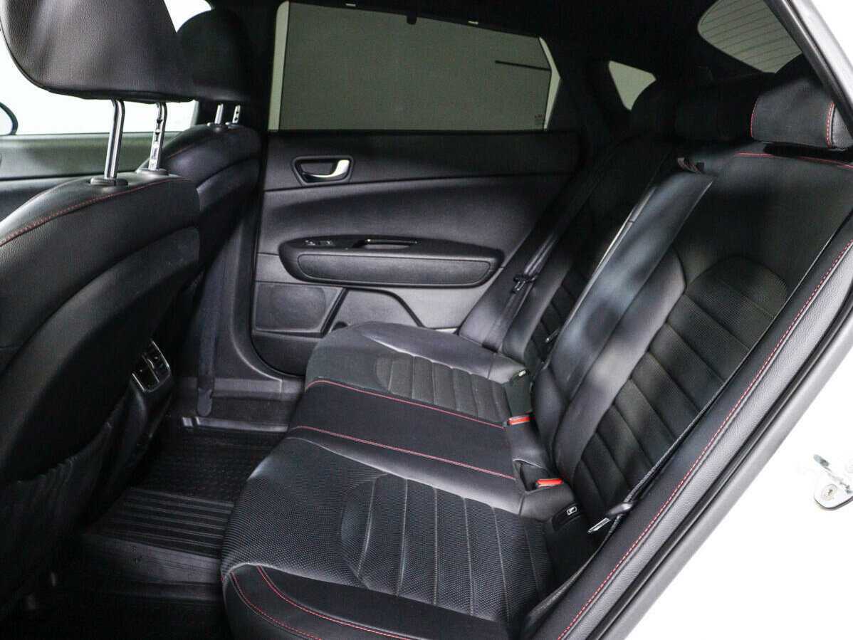 Kia Optima, 2018 Фото №8