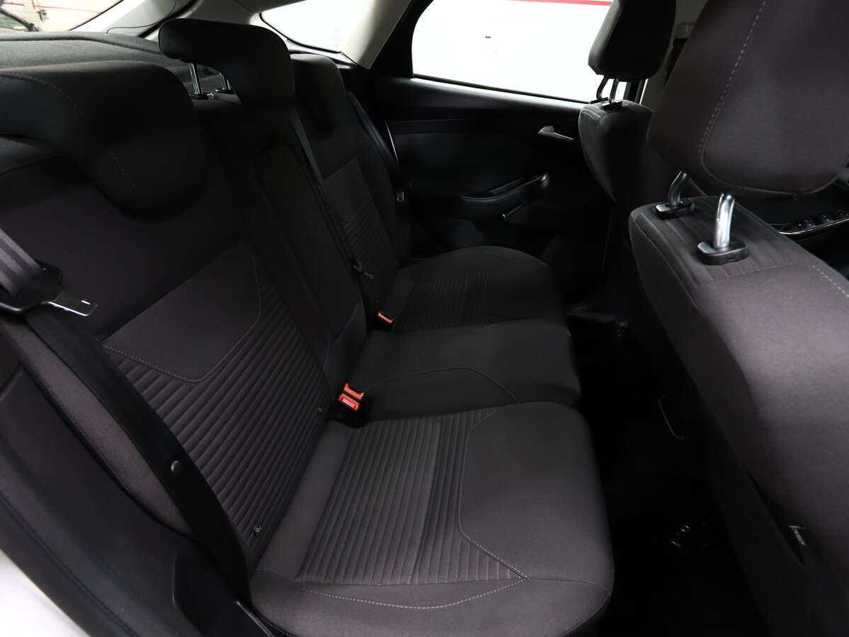 Ford Focus, 2019 Фото №15