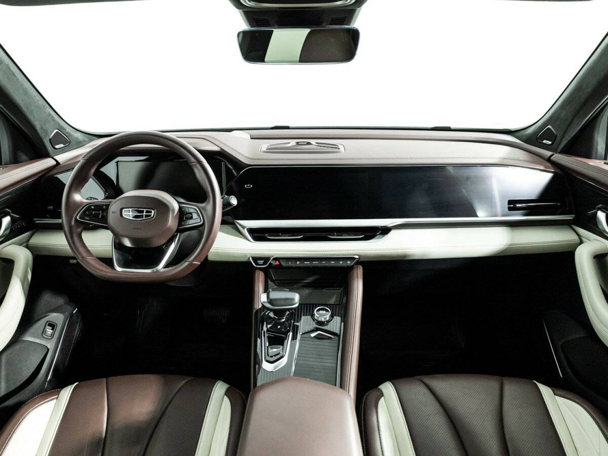 Geely Monjaro I, 2023 Фото №13