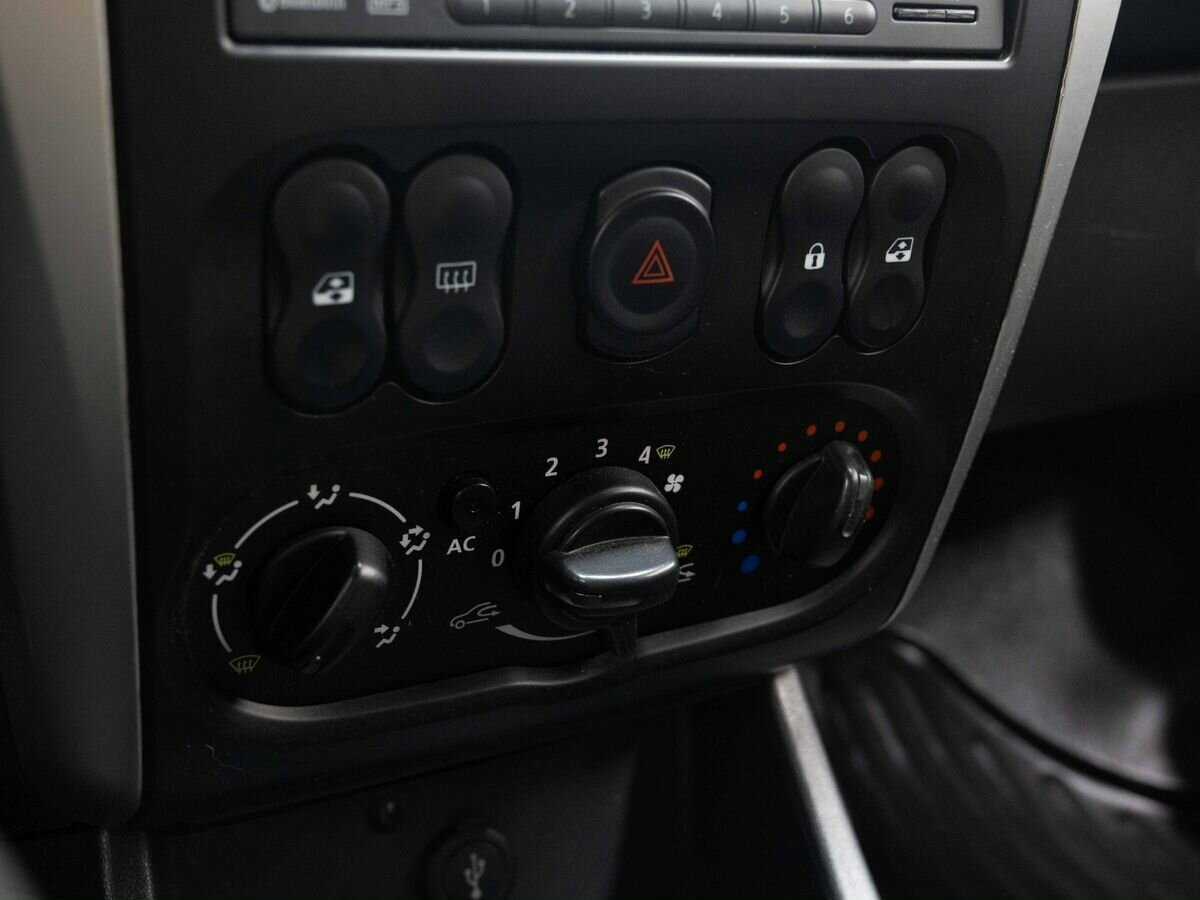 Nissan Almera, 2013 Фото №18