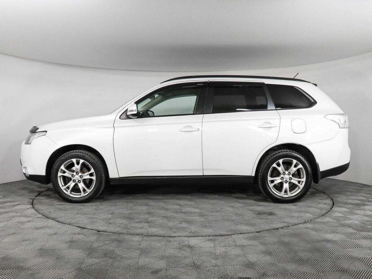 Mitsubishi Outlander, 2013 Фото №8
