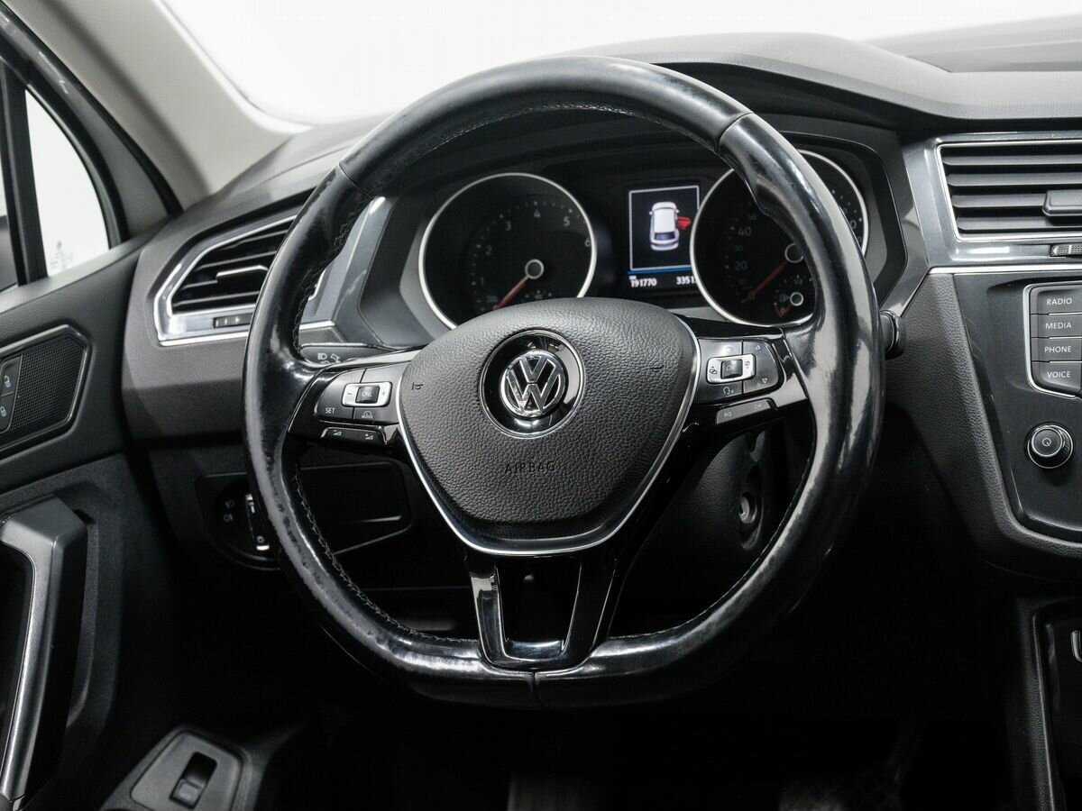 Volkswagen Tiguan, 2017 Фото №12