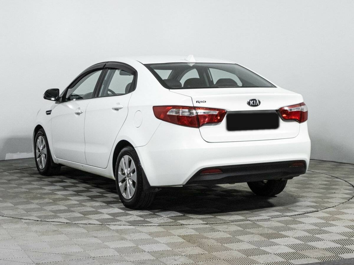 Kia Rio 5-speed III, 2013 Фото №7