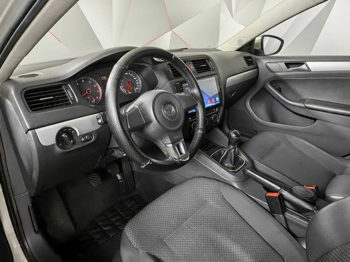 Volkswagen Jetta, 2012 Фото №14
