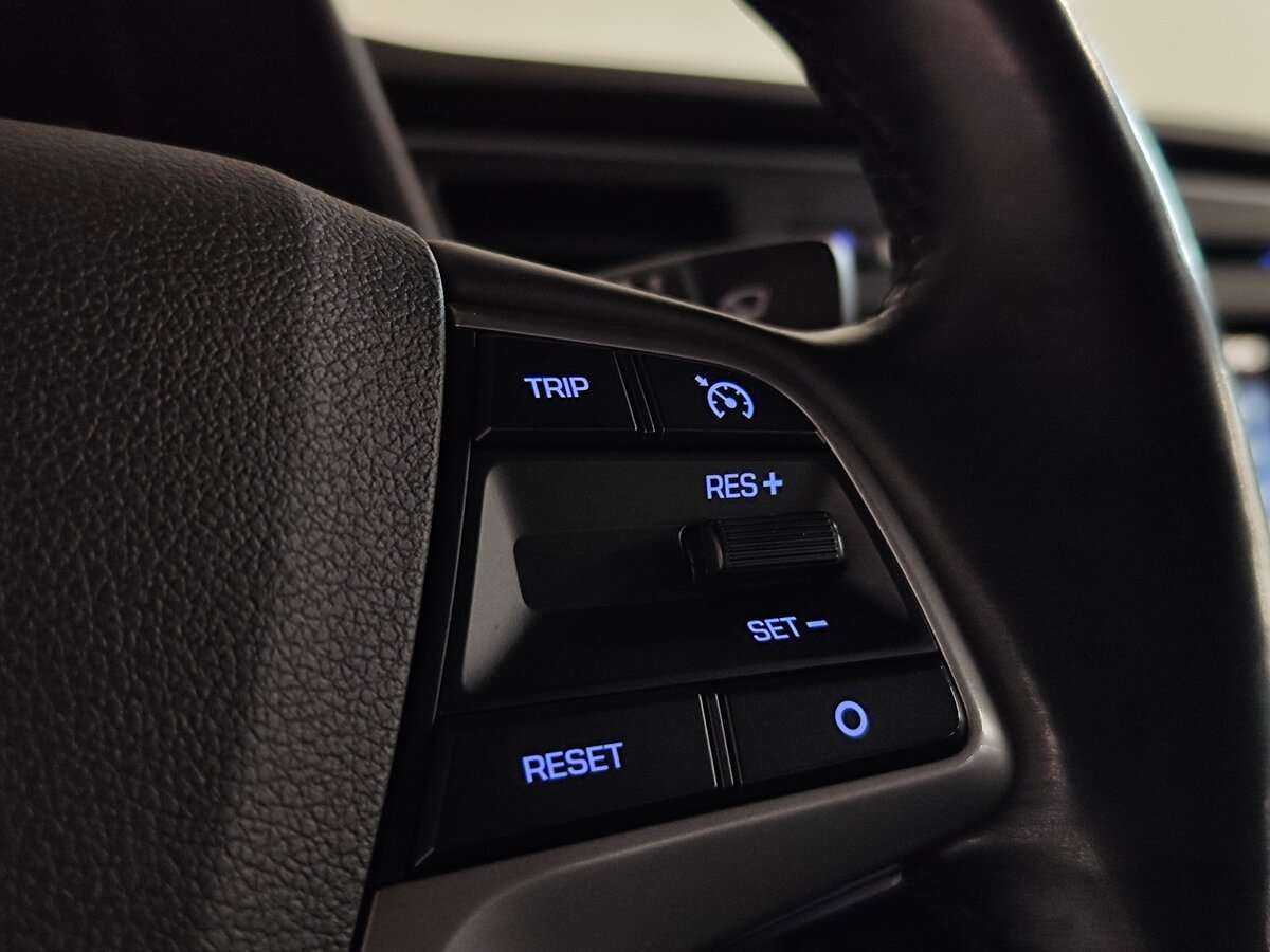 Hyundai Elantra, 2016 Фото №16