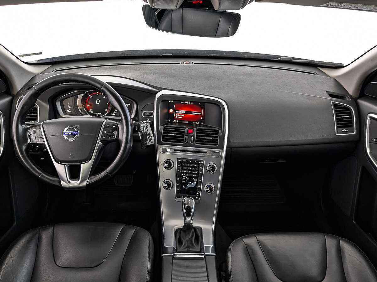 Volvo XC60, 2017 Фото №14