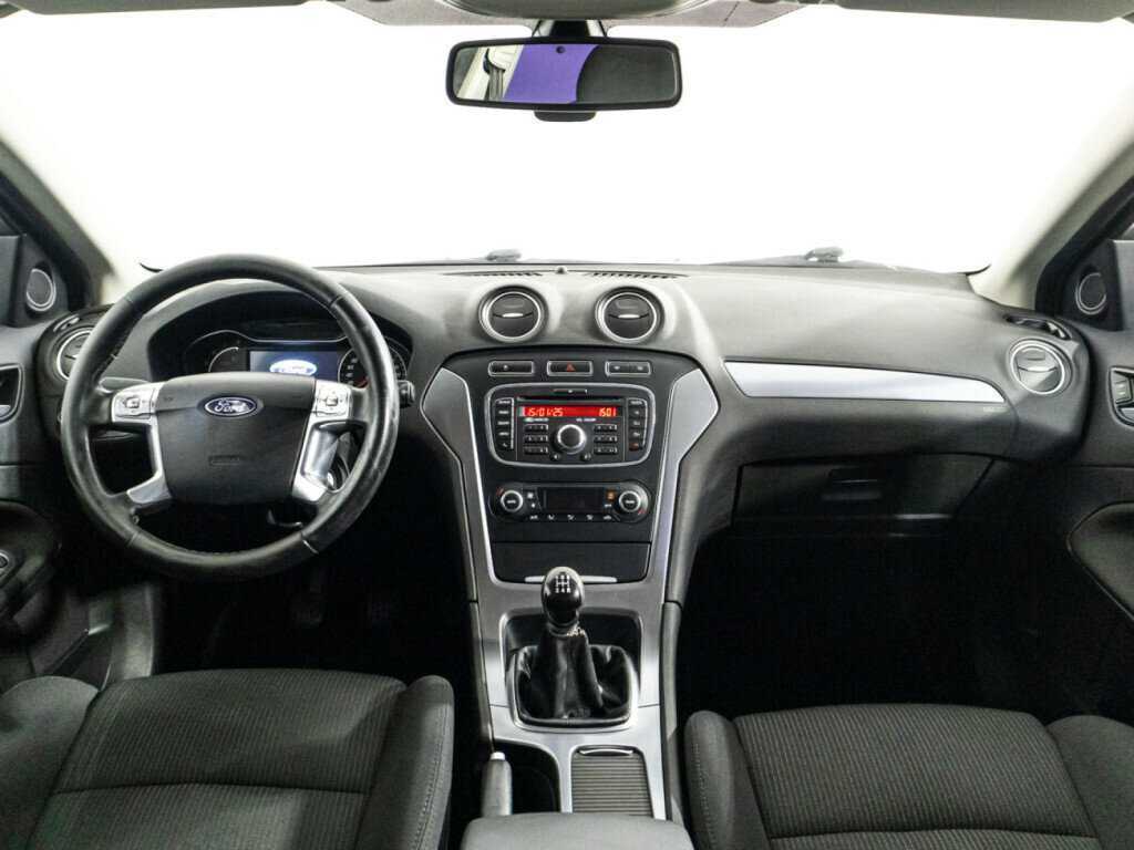 Ford Mondeo, 2012 Фото №13