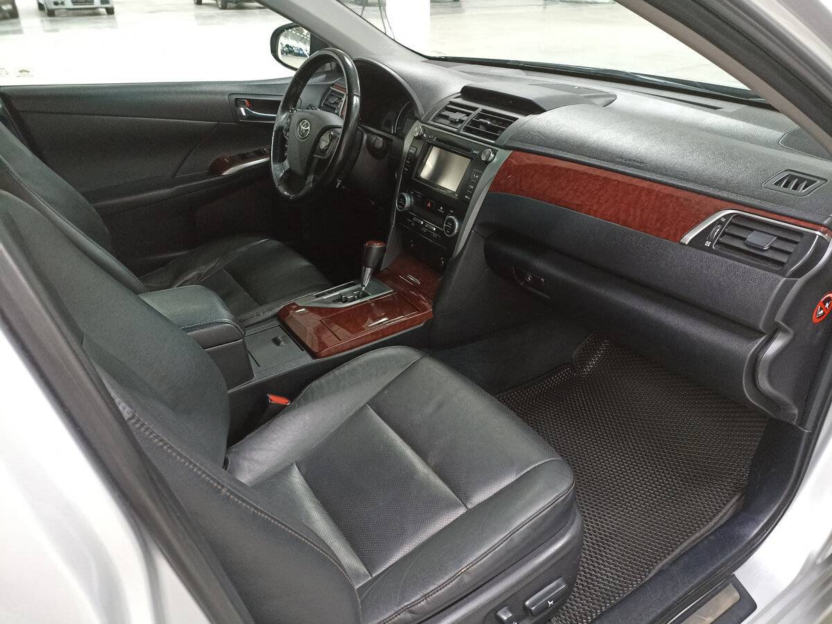 Toyota Camry, 2014 Фото №11