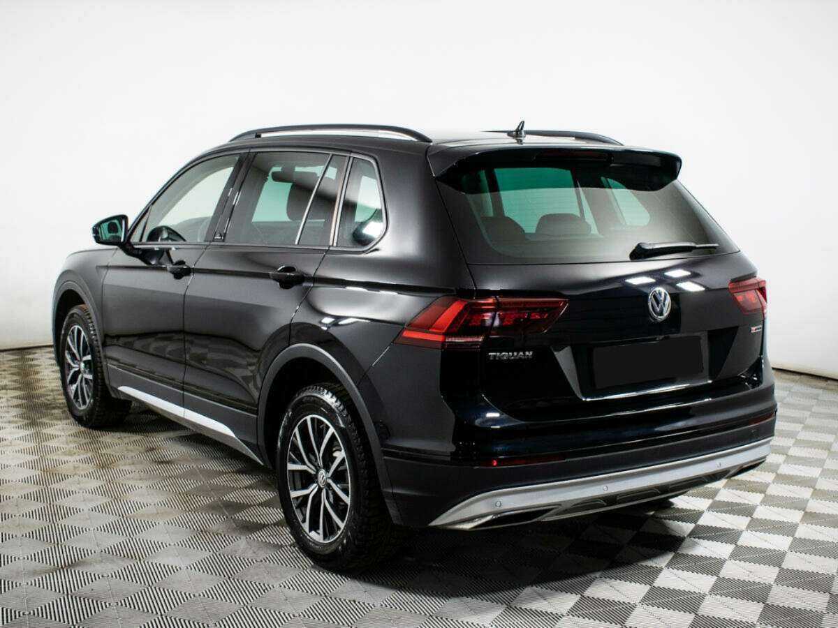 Volkswagen Tiguan, 2018 Фото №7