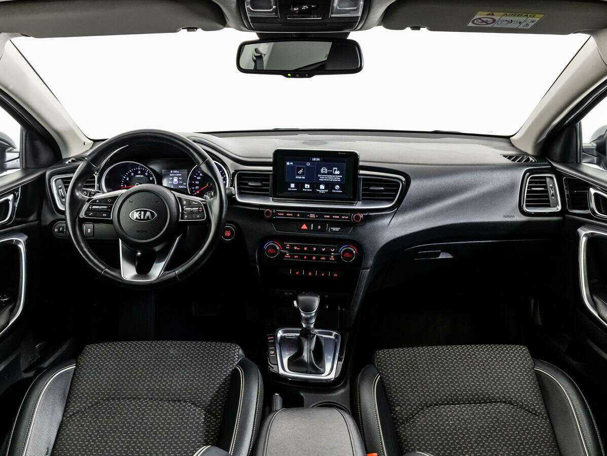 Kia Ceed, 2018 Фото №13