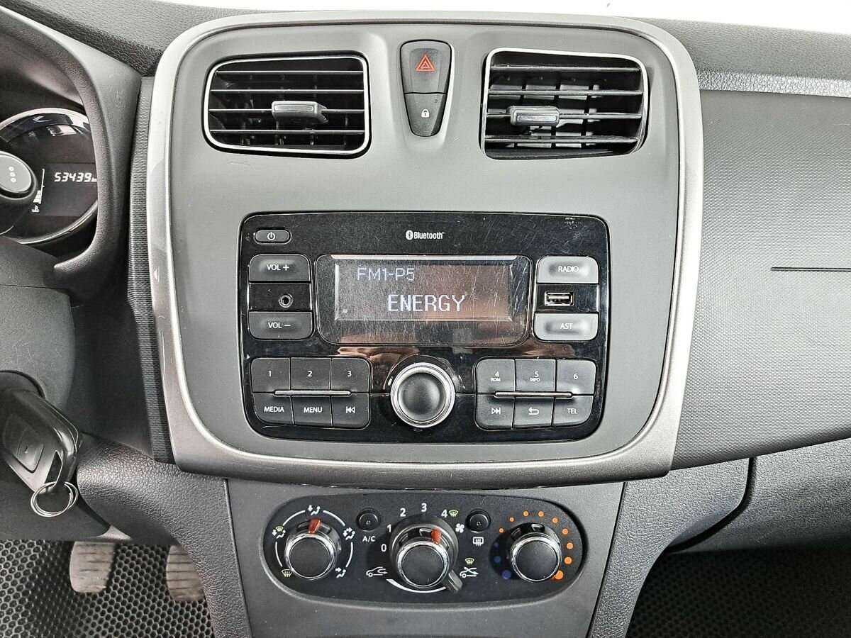 Renault Logan, 2021 Фото №13