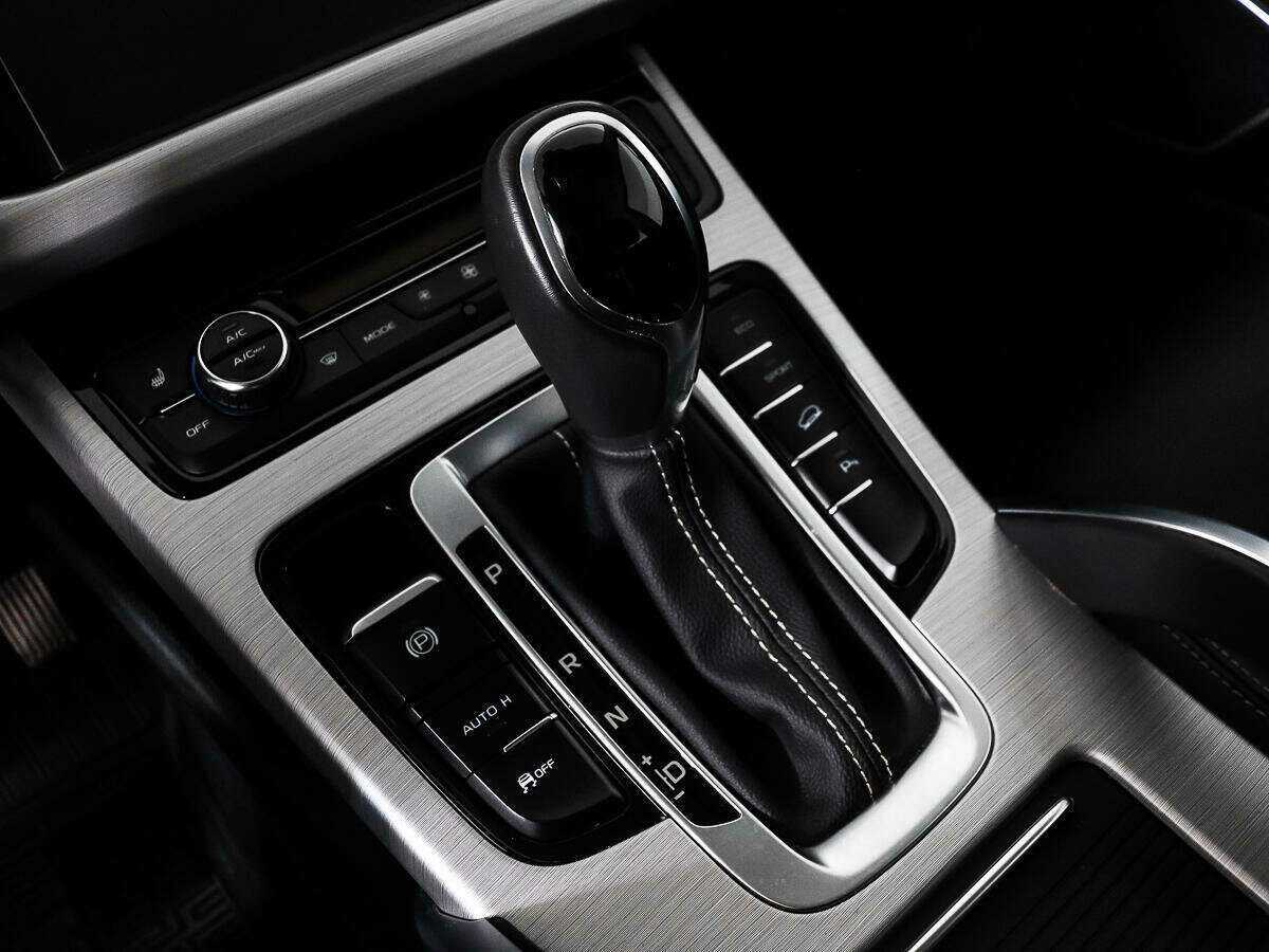 Geely Atlas, 2018 Фото №9