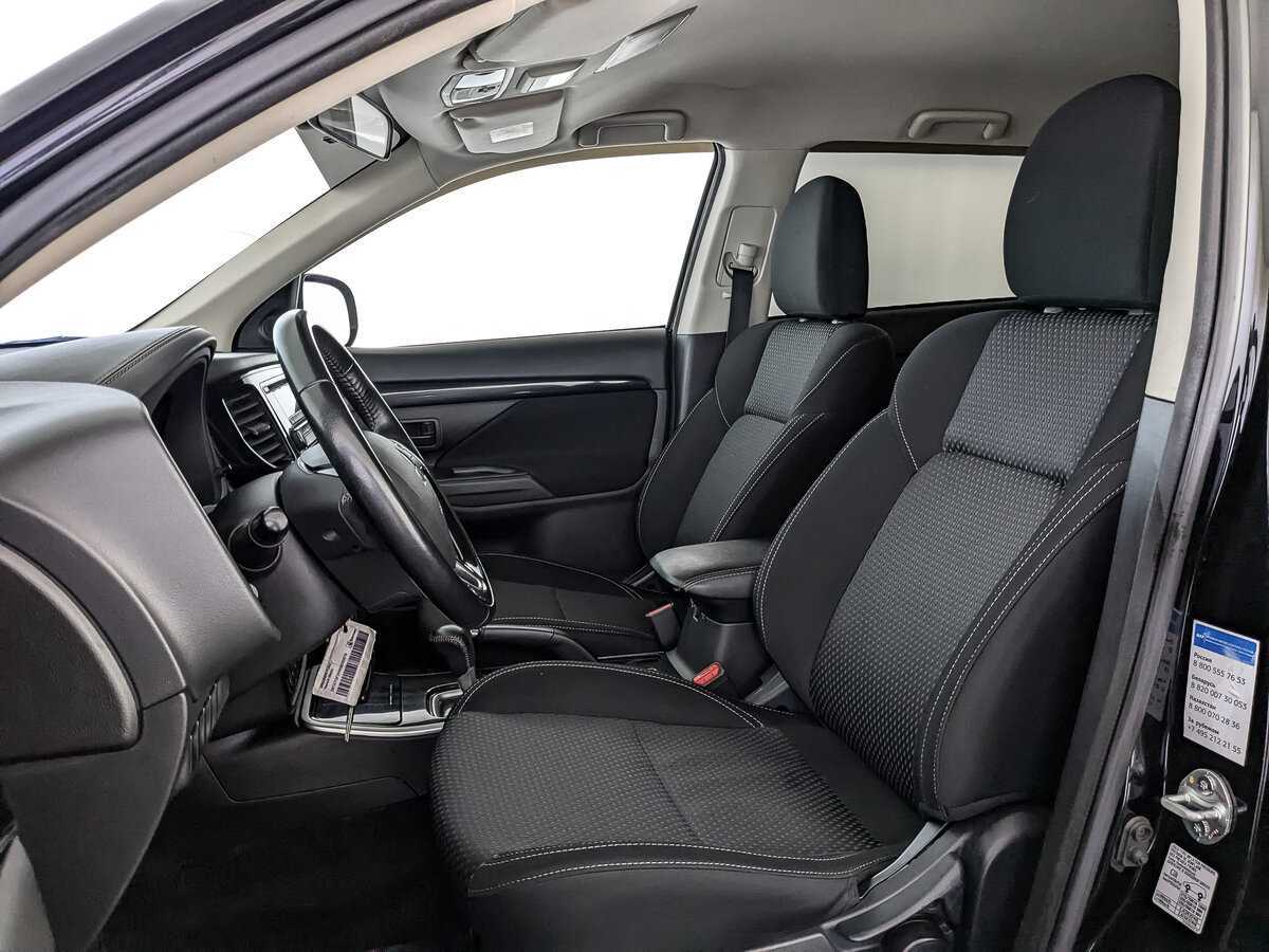 Mitsubishi Outlander, 2018 Фото №16